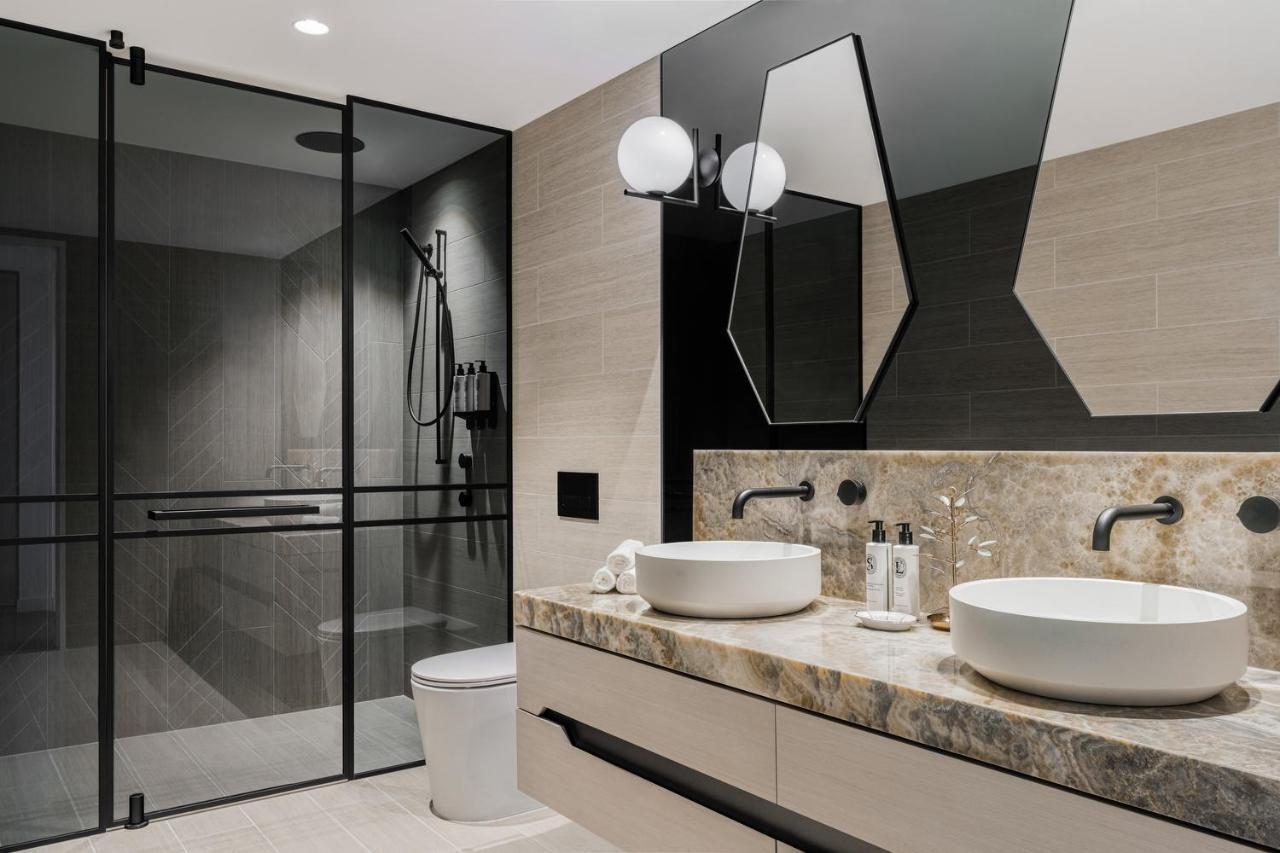 The Langham, Gold Coast And Jewel Residences Eksteriør bilde Bathroom