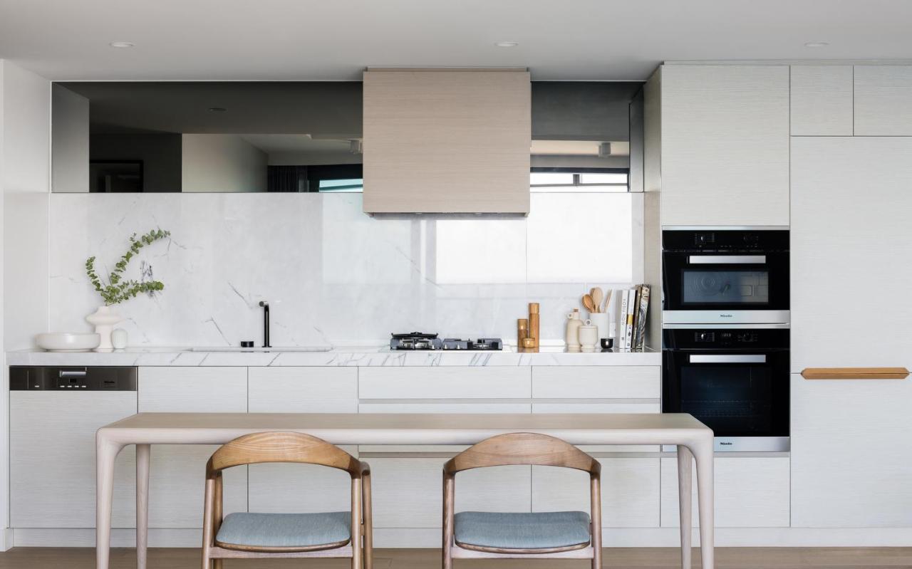 The Langham, Gold Coast And Jewel Residences Eksteriør bilde A modern kitchen