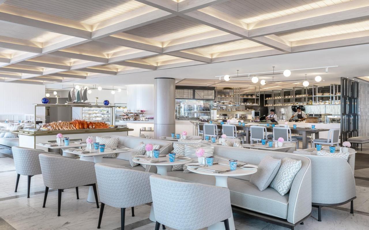 The Langham, Gold Coast And Jewel Residences Eksteriør bilde The interior of the restaurant